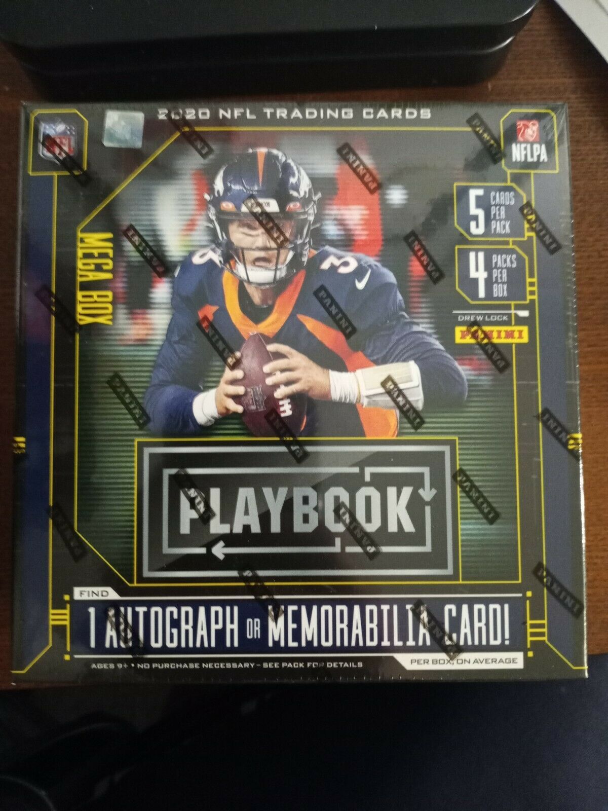 Football  2020 Panini Playbook Mega Box (Orange)